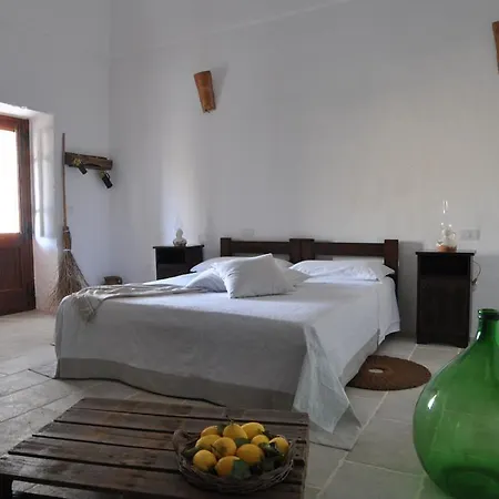 Oda ve Kahvaltı Masseria Uccio