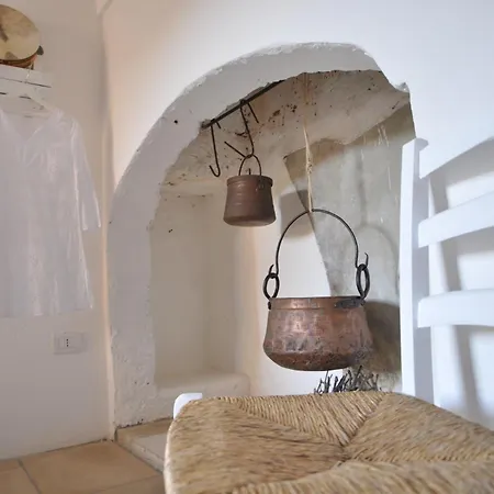 Oda ve Kahvaltı Masseria Uccio 4*