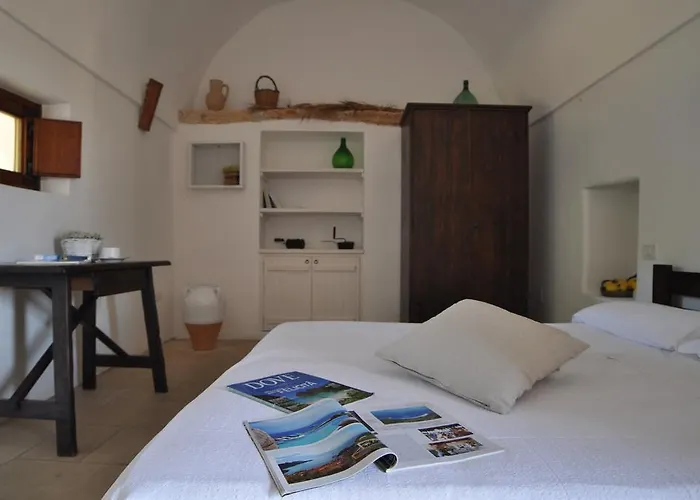 Couette-café Masseria Uccio 4*